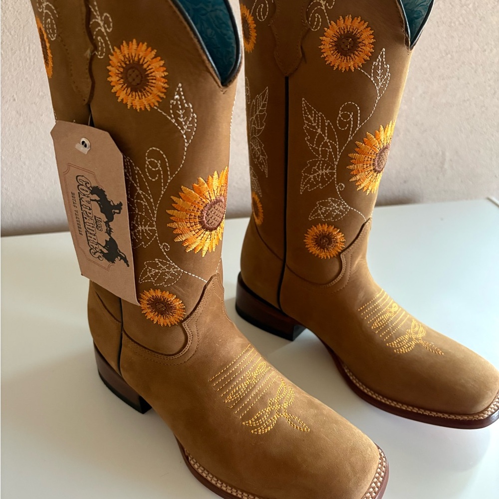 Sunflower Embroidered Tan Western Boots - Women's